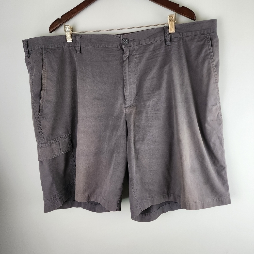 Columbia Men's Flat Front Shorts Gray Size 46 x 10